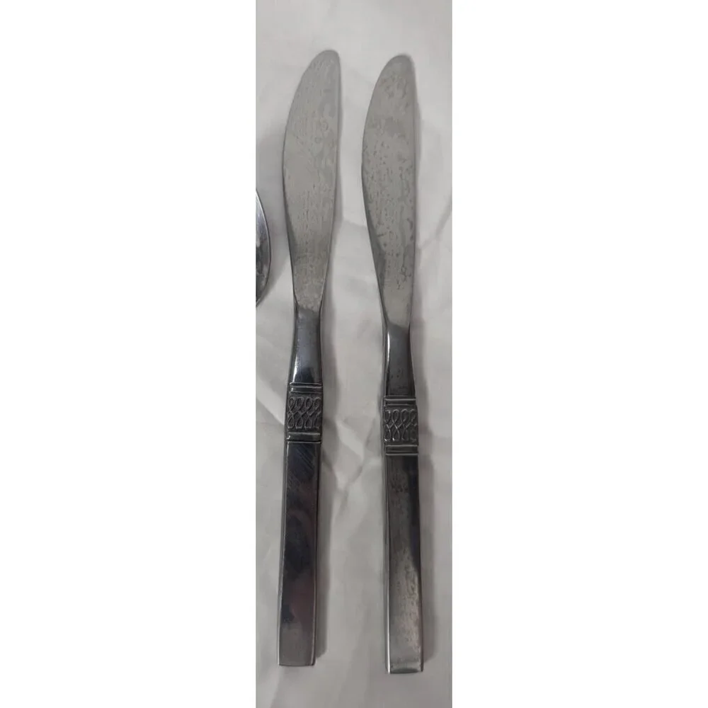 International Stainless Flatware Taiwan Square Tip Mid-Century Modern 10pc Set